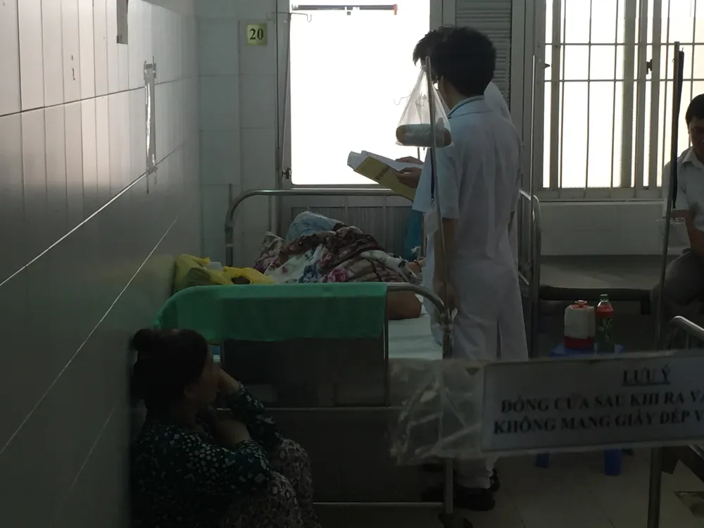 Một thượng úy công an bị chém trọng thương khi làm nhiệm vụ ảnh 2 Một thượng úy công an bị chém trọng thương khi làm nhiệm vụ ảnh 2