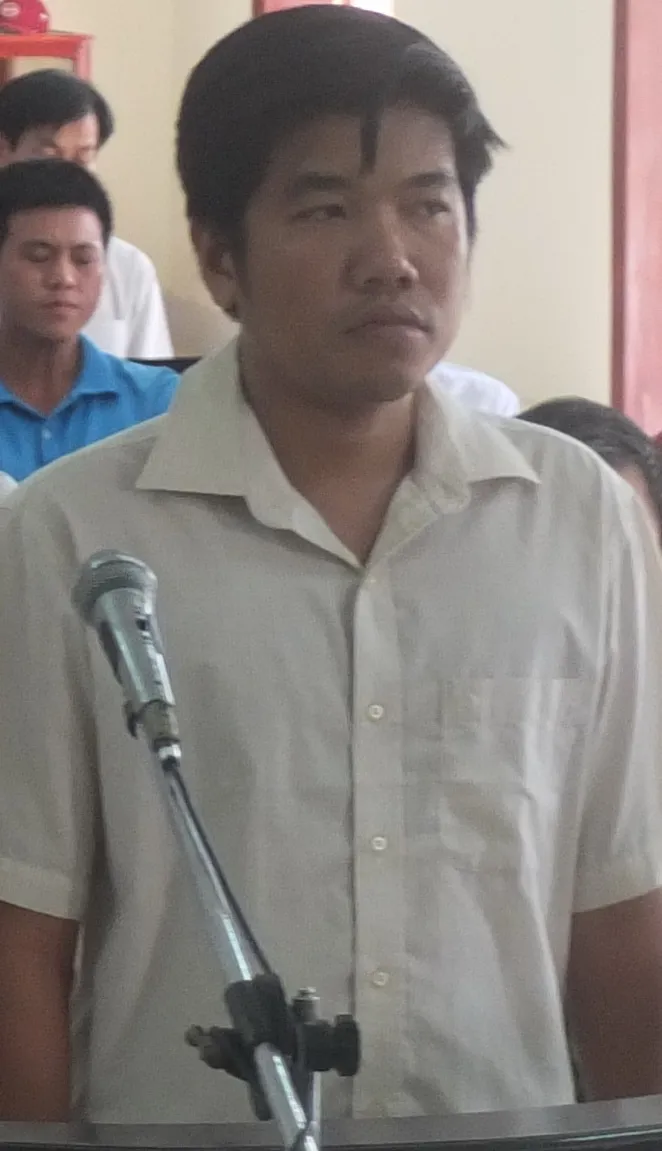 Hai công an làm chết nghi can lãnh án ảnh 2