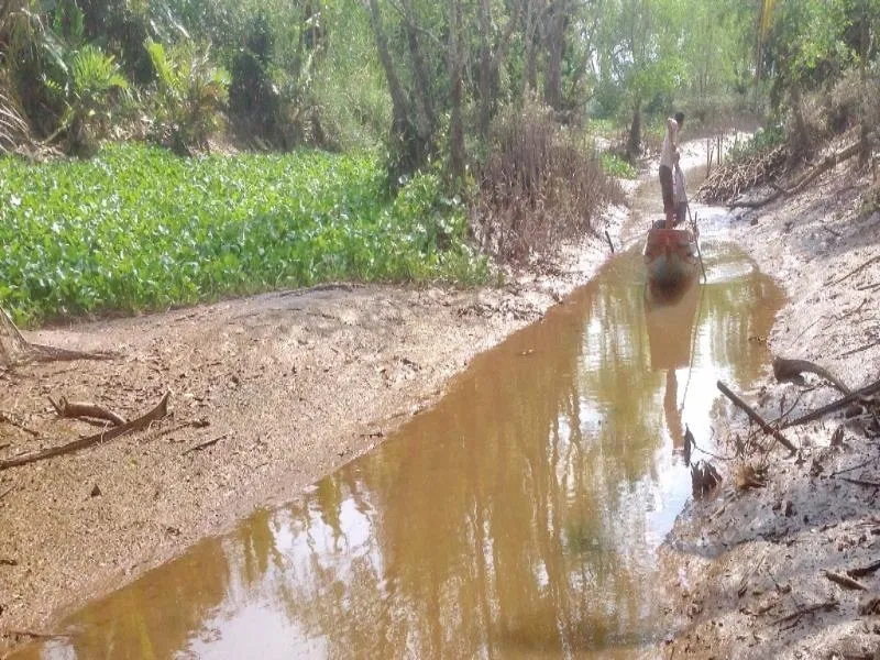 Cạn kiệt nước ở miền Tây