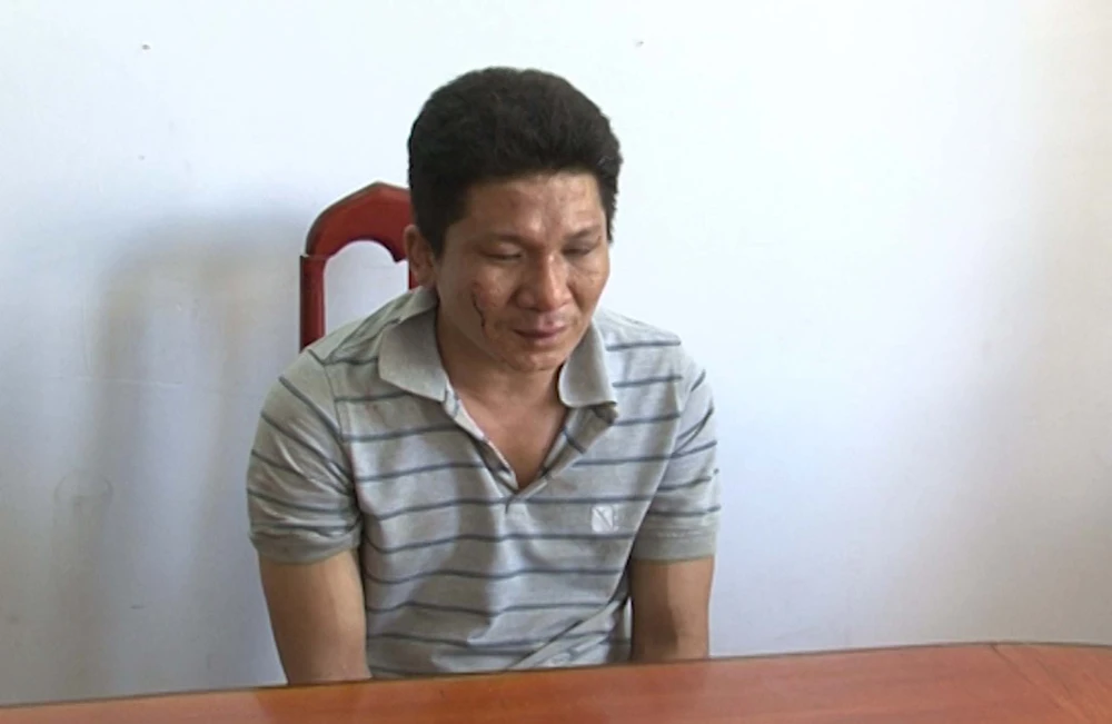 Bắt nghi can cướp tiệm vàng bằng súng K59 ảnh 1