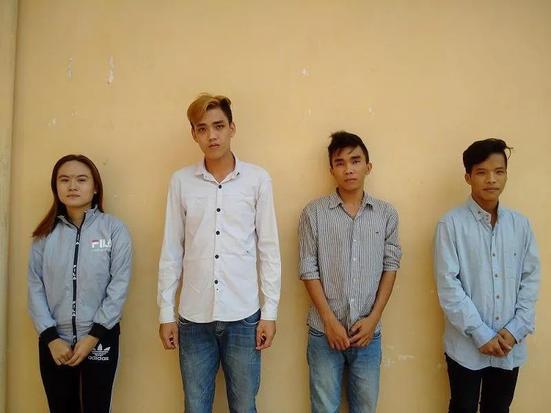 Bắt nhóm 9X mua bán trái phép chất ma túy ở An Giang ảnh 1