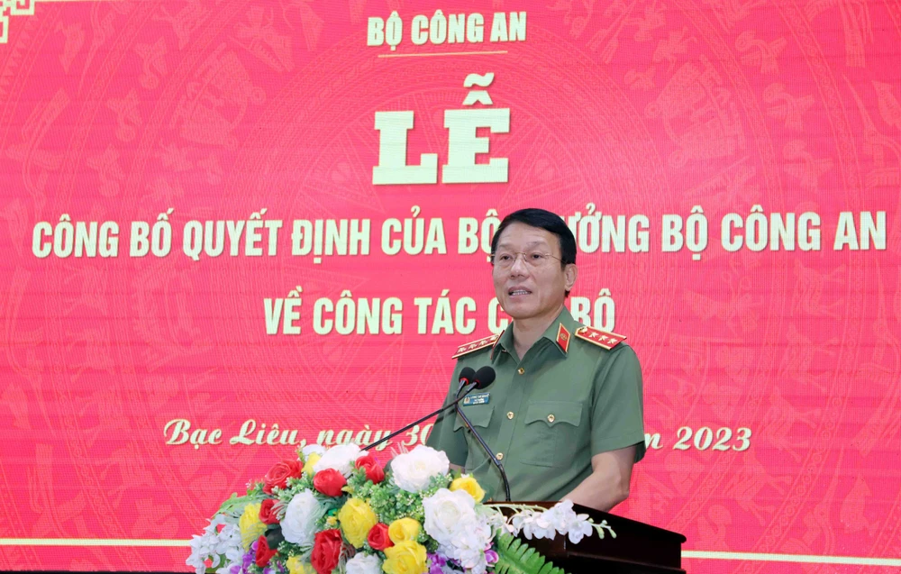 Thượng tướng Lương Tam Quang, Thứ trưởng Bộ Công an chủ trì buổi lễ công bố Quyết định của Bộ trưởng Bộ Công an về công tác cán bộ sáng 30-1-2023. Ảnh: Đ.V