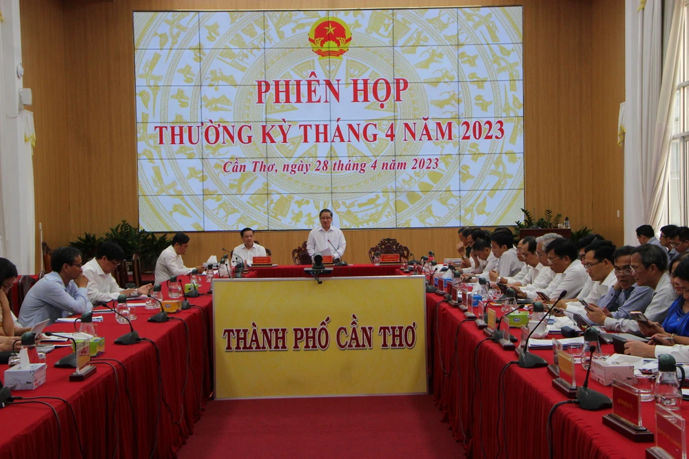 Trong tháng 4-2023, KT-XH của TP Cần Thơ tiếp tục đạt nhiều kết quả quan trọng, trong đó TP đón 1,2 triệu lượt du khách. Ảnh: T.N