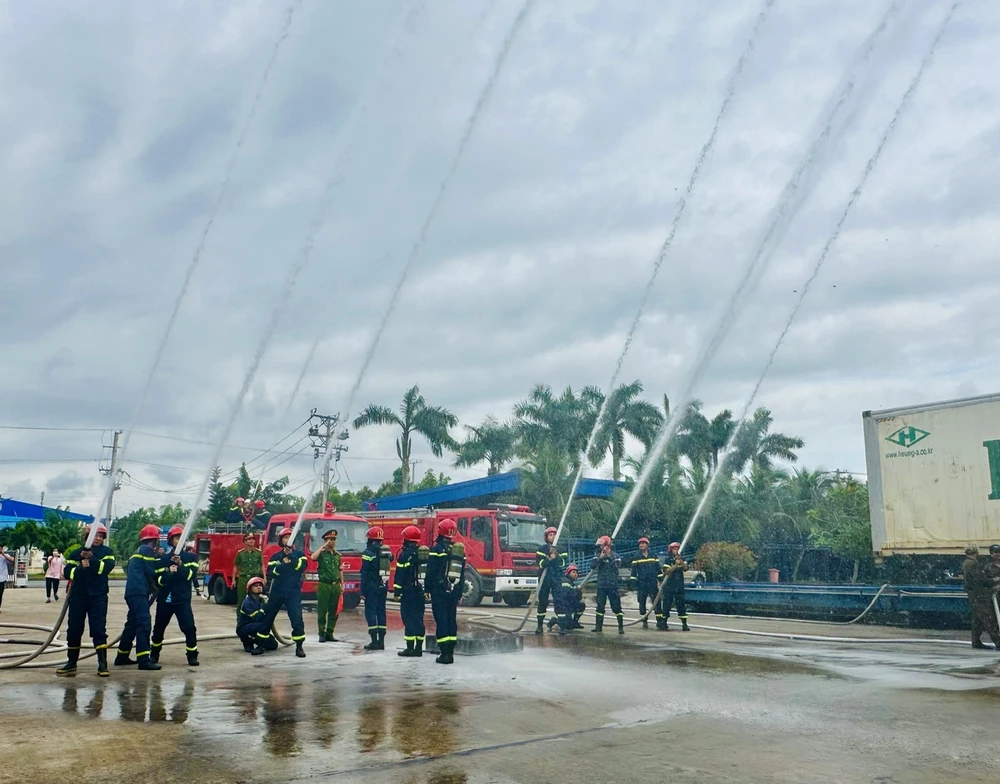 UBND tỉnh Bến Tre chỉ đạo phối hợp tổng kiểm tra, rà soát về bảo đảm an toàn PCCC và CNCH