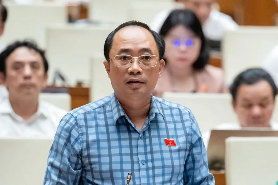 Tán thành giao Bộ trưởng Bộ Công an quyết định đối tượng cảnh vệ khi cần thiết