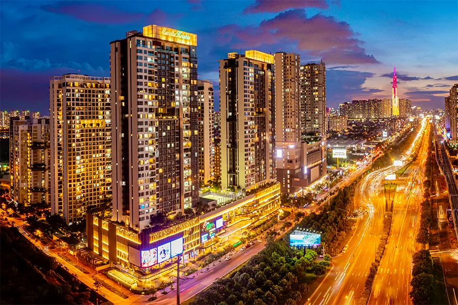 Việc đánh thuế căn hộ giá cao là chưa hợp lý bởi hiện nay giá căn hộ trên 50 triệu đồng/m2 là giá mặt bằng chung chứ không phải cao cấp. Ảnh: HÀ THANH