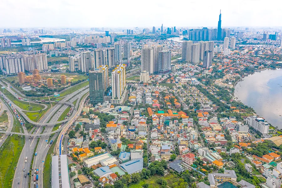 TP.HCM đang có nhiều ưu thế, thuận lợi để trở thành trung tâm tài chính toàn cầu. Ảnh: HOÀNG GIANG TP.HCM đang có nhiều ưu thế, thuận lợi để trở thành trung tâm tài chính toàn cầu. Ảnh: HOÀNG GIANG