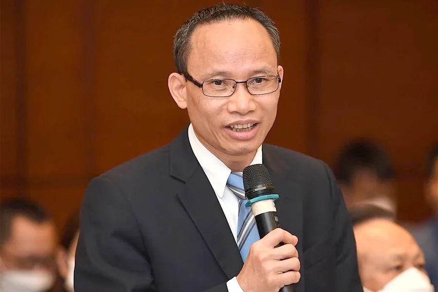 TS CẤN VĂN LỰC TS CẤN VĂN LỰC