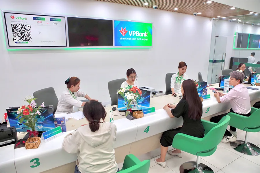 Ngân hàng Nhà nước đã thông báo tạm ngưng thi hành một số điều của Thông tư 06/2023. Ảnh: NGUYỆT NHI