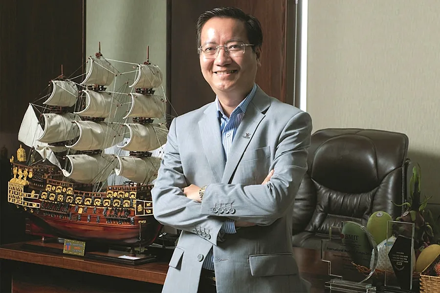 Ông NGUYỄN ĐÌNH TÙNG w-P11-ong-Nguyen-Dinh-Tung.jpg