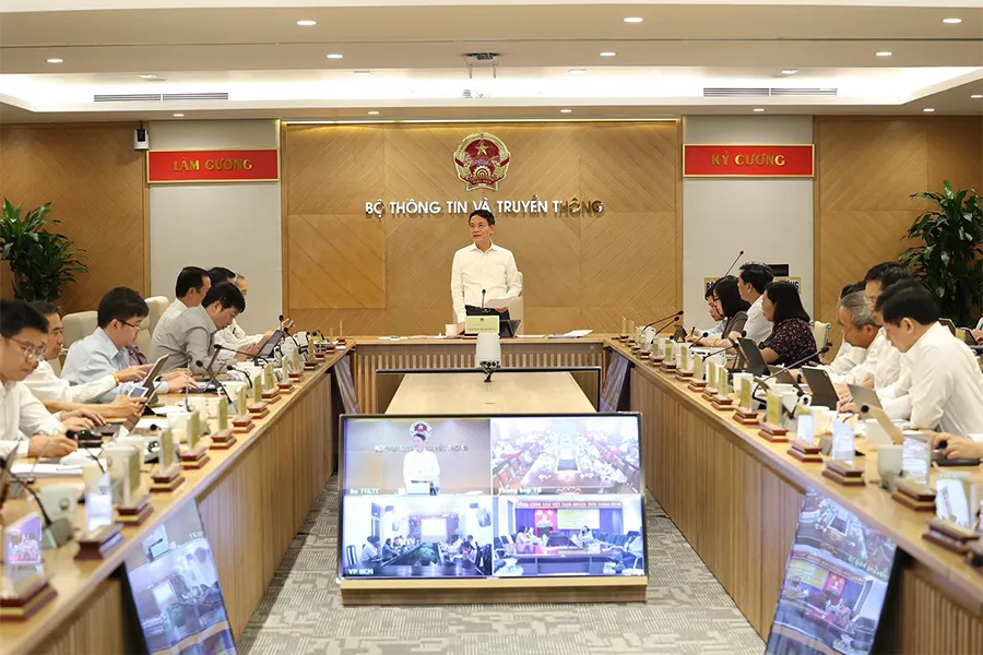 Buổi công bố bản đồ công nghệ ngành TT&TT vừa được diễn ra tại hội nghị giao ban ngành TT&TT. Ảnh: MINH HIỂN Công bố bản đồ công nghệ lĩnh vực thông tin và truyền thông