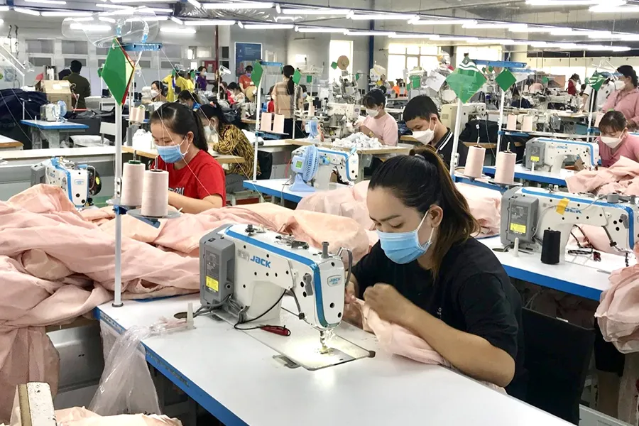 w-p13_31-10_cai cach tien luong (anh chinh).jpg