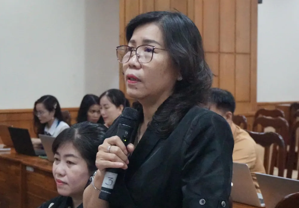 P12_chan trang_h3_LE THI OANH.jpeg