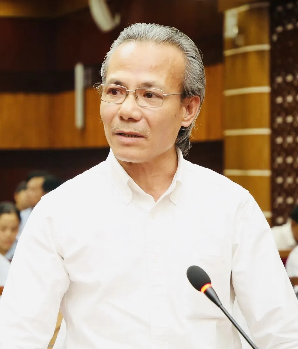 p11-ong nguyen the tan.jpg