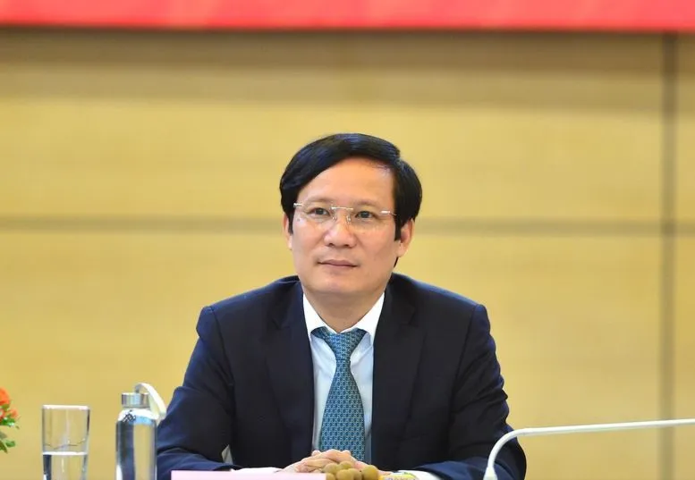 Ông Phạm Tấn Công, Chủ tịch Liên đoàn Thương mại và Công nghiệp Việt Nam (VCCI). P10-11-Ong Phạm tấn công_10-5.jpg