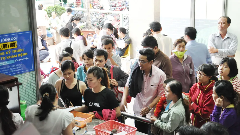 Cơn lốc vaccine đã cuốn tới Sài Gòn ảnh 15 Cơn lốc vaccine đã cuốn tới Sài Gòn ảnh 15