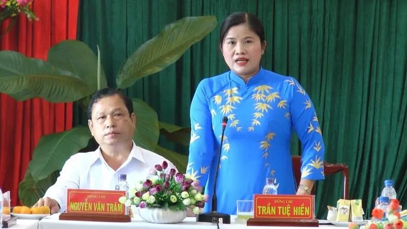 Bà Trần Tuệ Hiền- Phó Bí thư Thường trực Tỉnh ủy Bình Phước được bầu làm Chủ tịch HĐND tỉnh