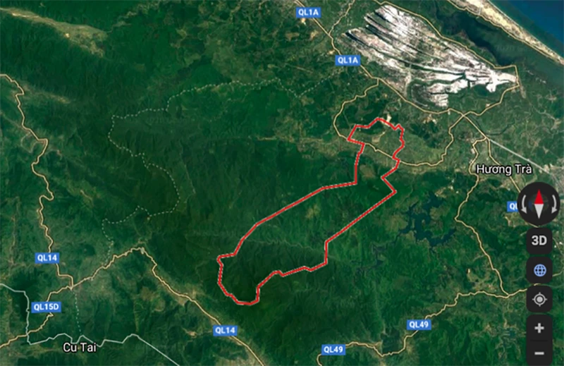 Trực thăng đang tiếp cận hiện trường thuỷ điện Rào Trăng 3 ảnh 6