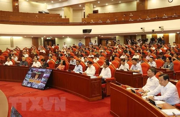 Các vị lãnh đạo Đảng, Nhà nước cùng các đại biểu dự hội nghị. Ảnh: TTXVN Các vị lãnh đạo Đảng, Nhà nước cùng các đại biểu dự hội nghị. Ảnh: TTXVN