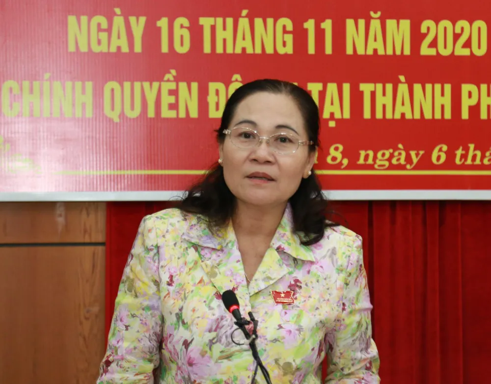 Chủ tịch HĐND TP.HCM Nguyễn Thị Lệ phát biểu tại hội nghị. Ảnh: BẢO PHƯƠNG