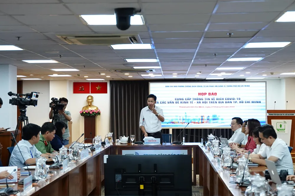 Toàn cảnh họp báo. Ảnh: HUỲNH THƠ