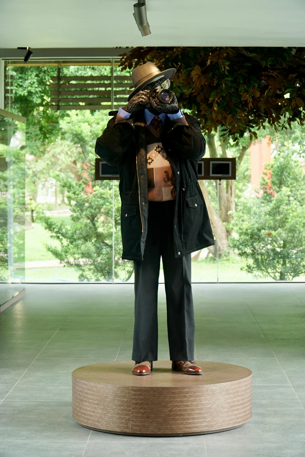 Hình ảnh Thủ tướng Võ Văn Kiệt được dựng lại ngay tại nhà trưng bày. Ảnh: BẢO PHƯƠNG