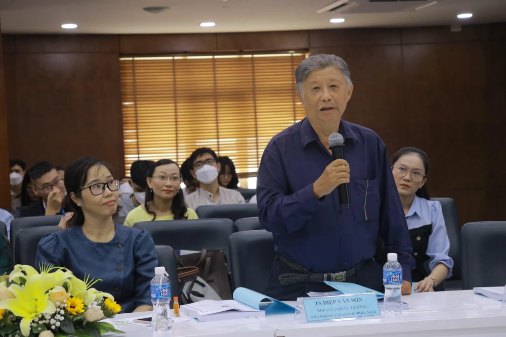 TS Diệp Văn Sơn, nguyên Phó Vụ trưởng Bộ Nội vụ, cho rằng để phát huy tối đa các cơ chế vượt trội, đặc thù của TP thì phải có đội ngũ CBCC xứng tầm. Ảnh: VÕ THƠ