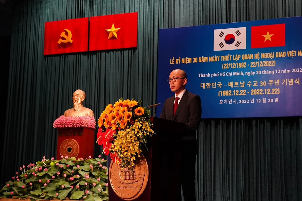 Ông Kang Myongil, Tổng Lãnh sự Hàn Quốc tại TP.HCM phát biểu tại buổi lễ. Ảnh: BẢO PHƯƠNG