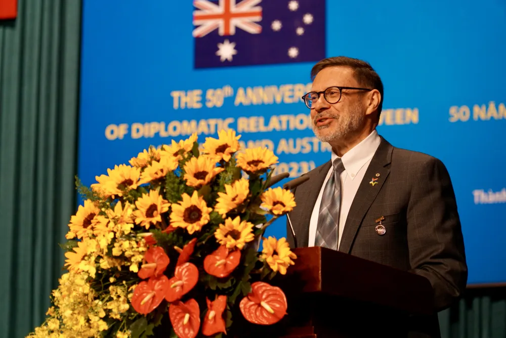 Đại sứ Úc tại Việt Nam Andrew Goledzinowski kỳ vọng TP.HCM sẽ tiếp tục giữ vai trò nòng cốt trong mối quan hệ ngoại giao giữa Việt Nam - Úc. Ảnh: BẢO PHƯƠNG