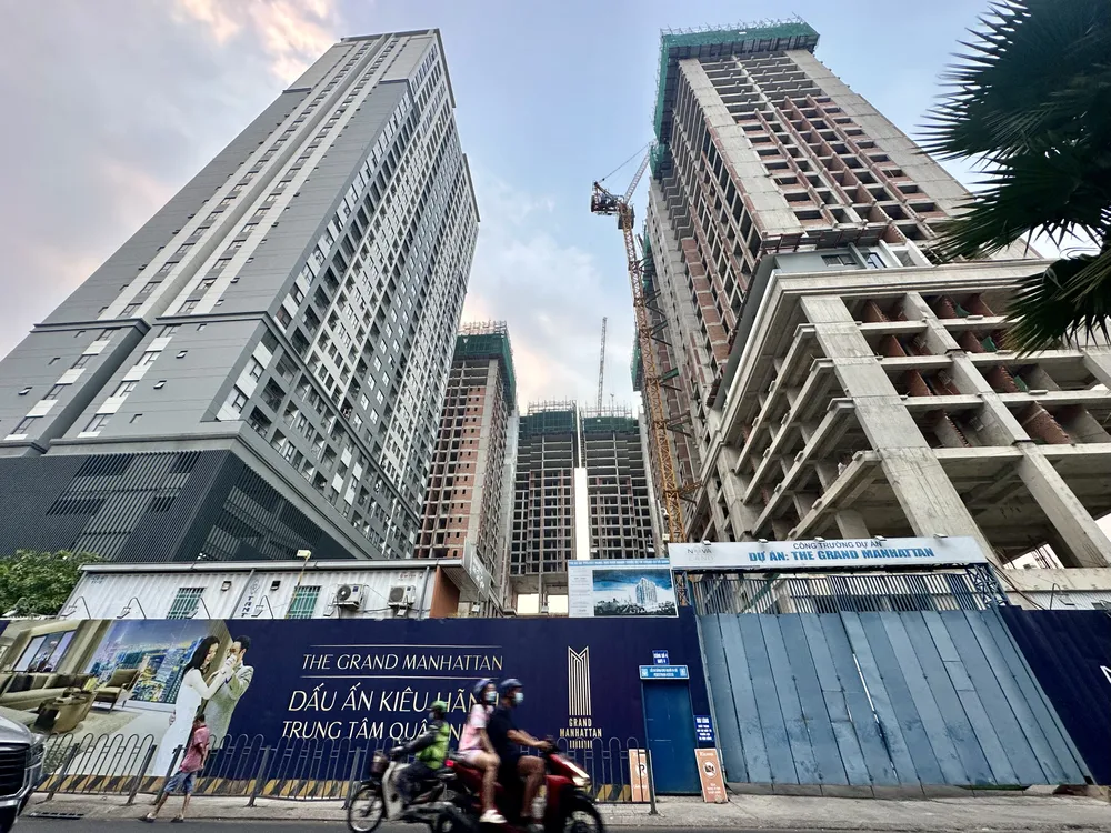 Quý II-2023, thị trường bất động sản có tín hiệu hồi phục nhưng chưa ổn định. Trong ảnh: Chung cư Cô Giang phường Cô Giang, quận 1 được lãnh đạo TP.HCM họp tháo gỡ vào cuối năm 2022. Ảnh: BẢO PHƯƠNG