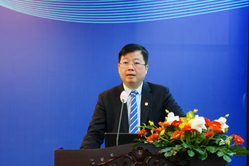 Thứ trưởng Bộ TT&TT Nguyễn Thanh Lâm phát biểu kết luận hội thảo. Ảnh: BẢO PHƯƠNG Thứ trưởng Bộ TT&TT Nguyễn Thanh Lâm phát biểu kết luận hội thảo. Ảnh: BẢO PHƯƠNG
