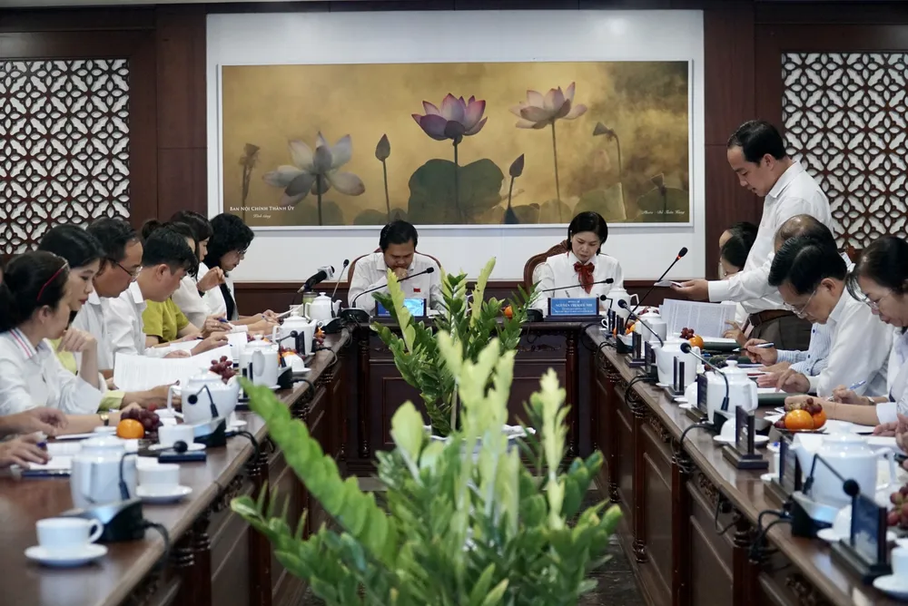 Toàn cảnh buổi giám sát. Ảnh: BẢO PHƯƠNG Toàn cảnh buổi giám sát. Ảnh: BẢO PHƯƠNG