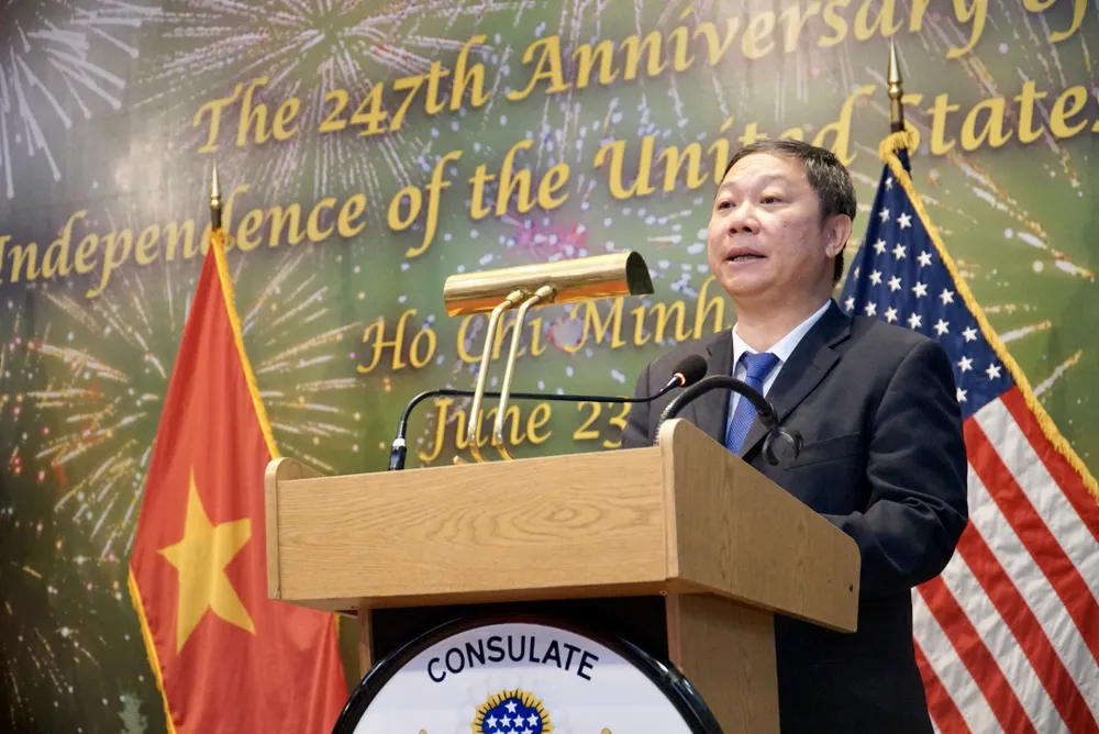 Phó Chủ tịch UBND TP.HCM Dương Anh Đức phát biểu chúc mừng tại lễ kỷ niệm. Ảnh: PĐ