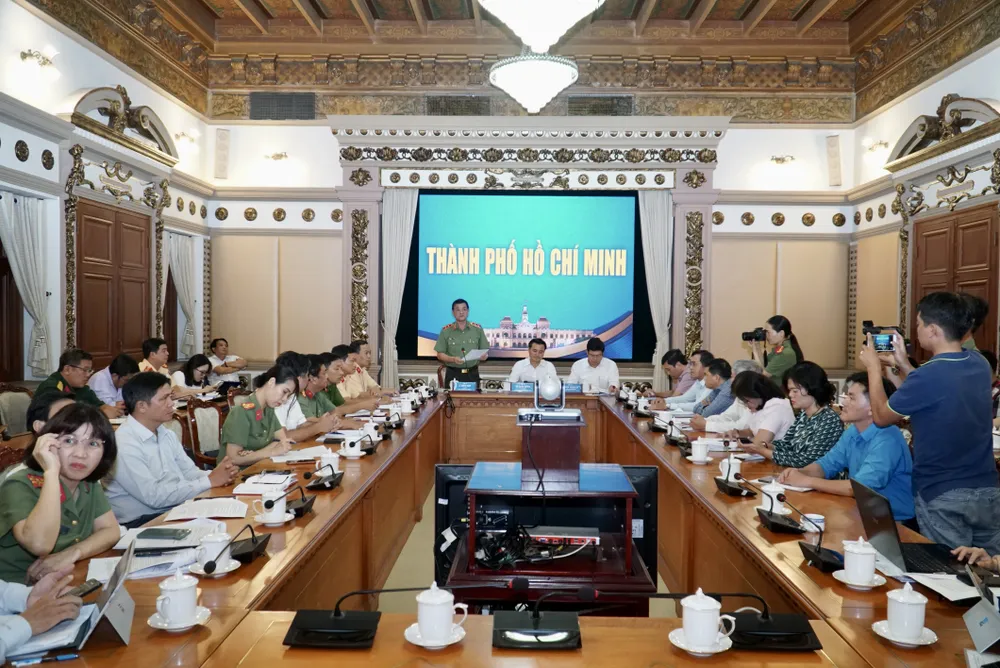 bảo đảm an toàn giao thông cho học sinh.