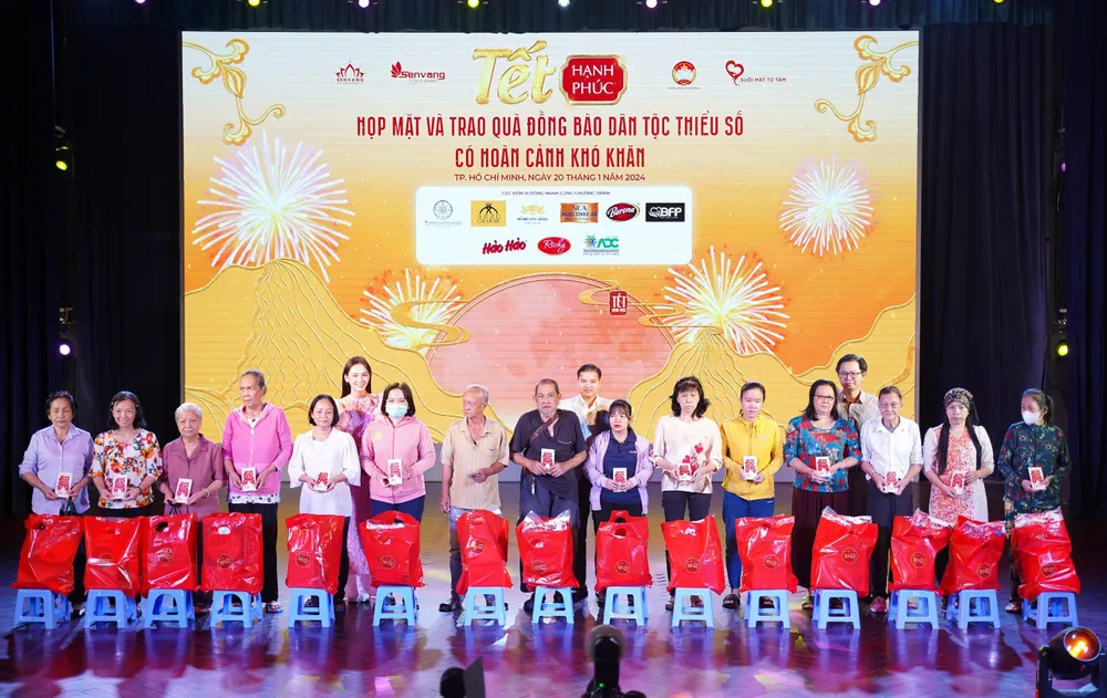 dong-bao-dan-toc-thieu-so-6.jpg