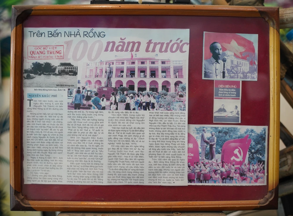 Tư liệu trên báo được ông Lâm Xuân Quang lưu giữ. Ảnh: THUẬN VĂN không gian văn hóa Hồ Chí Minh