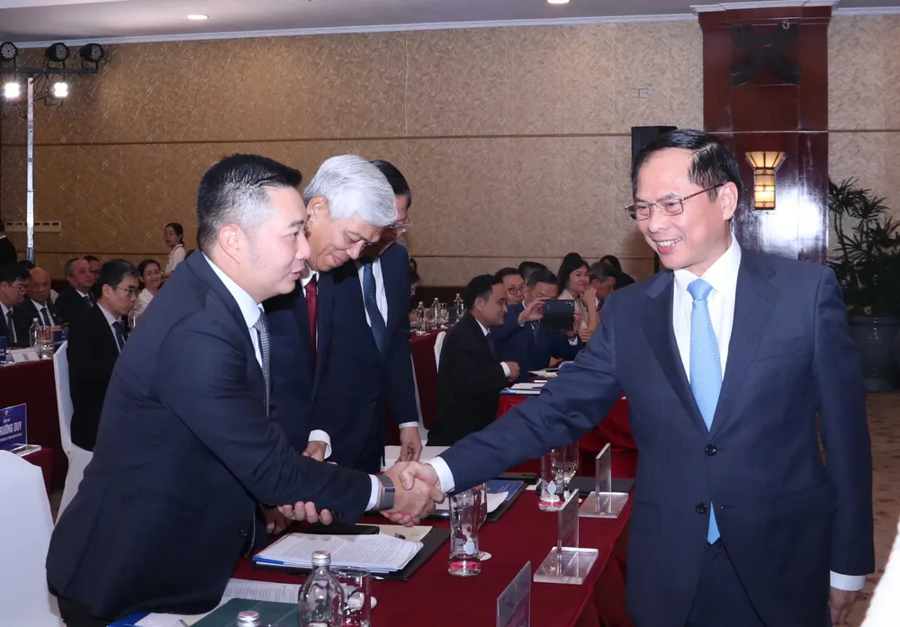 bui-thanh-son-4.jpg Bùi Thanh Sơn