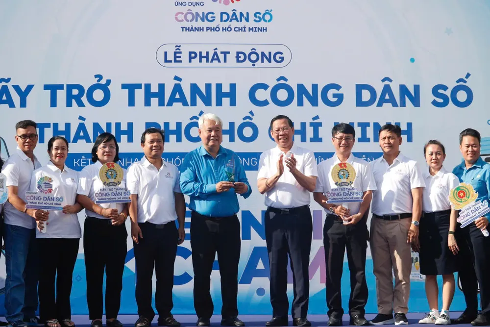 app-cong-dan-so-12.jpg