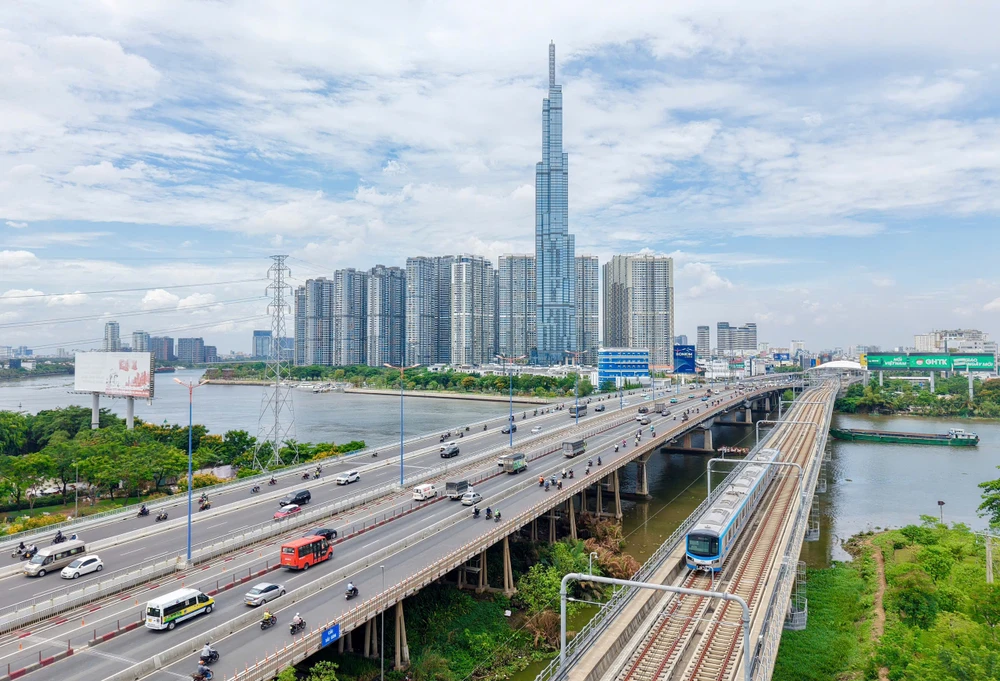 Kế hoạch liên tịch phối hợp tổ chức triển khai đảm bảo vận hành các hệ thống thông tin của TP.HCM, tỉnh Bình Dương, tỉnh Bà Rịa - Vũng Tàu gồm hai giai đoạn. Ảnh: THUẬN VĂN TPHCM lập thư điện tử cho công chức tỉnh Bình Dương, Bà Rịa - Vũng Tàu để sẵn sàng hợp nhất ba-ria-vung-tau-TP.HCM-.jpg