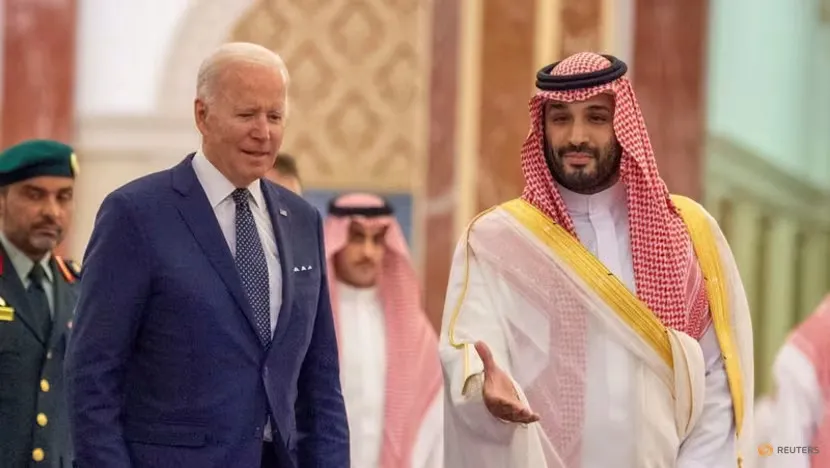 Thái tử Saudi Arabia Mohammed bin Salman (phía trên, bên phải) tiếp Tổng thống Mỹ Joe Biden tại Jeddah (Saudi Arabia) vào tháng 7-2022. Ảnh: REUTERS 2023-10-24t194632z_3_lynxmpej9n0w9_rtroptp_3_saudi-israel-usa.jpg