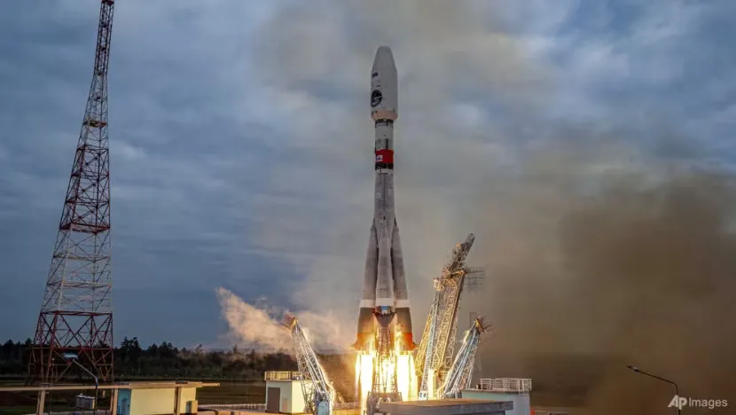 Chinh phục Mặt Trăng