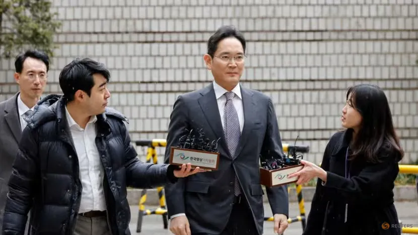 Chủ tịch Samsung được tuyên trắng án