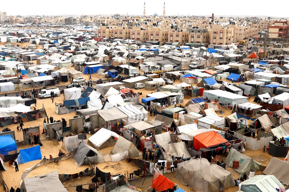 Khu lều tạm của người dân sơ tán ở TP Rafah (nam Gaza). Ảnh: REUTERS 7a796ac8-ed15-40fa-84f0-a0732815e1e2.jpg