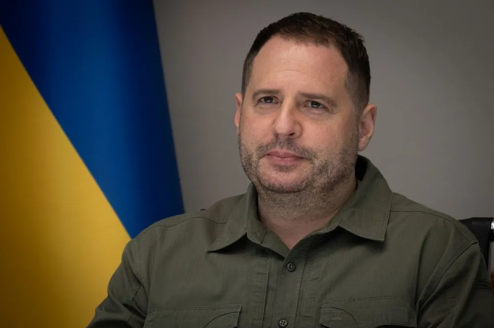 Chánh văn phòng Tổng thống Ukraine - ông Andriy Yermak cho biết sau hội nghị tại Thụy Sĩ thì Kiev dự định tổ chức một hội nghị hòa bình khác có mời Nga. Ảnh: AP Hội nghị hòa bình (2).jpeg