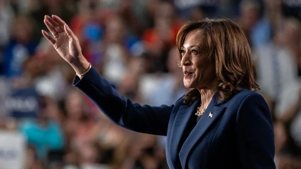Phó Tổng thống Mỹ Kamala Harris trong cuộc vận động tranh cử hôm 23-7. Ảnh: GETTY IMAGES