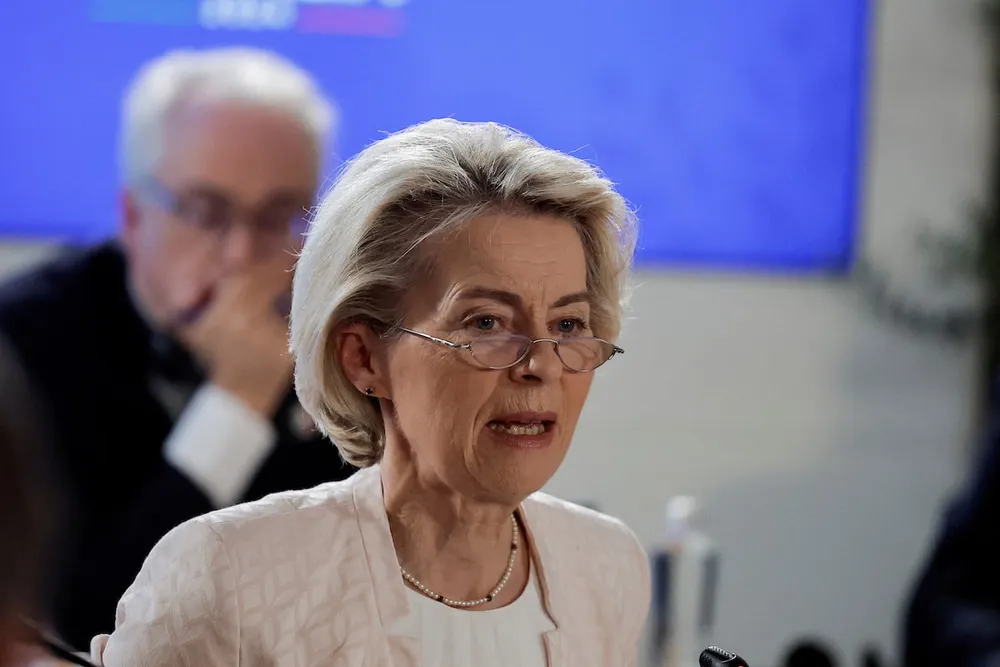 Chủ tịch Ủy ban châu Âu Ursula von der Leyen, ngày 13-6. Ảnh: REUTERS EU gửi 1,6 tỉ USD tịch thu từ Nga cho Ukraine