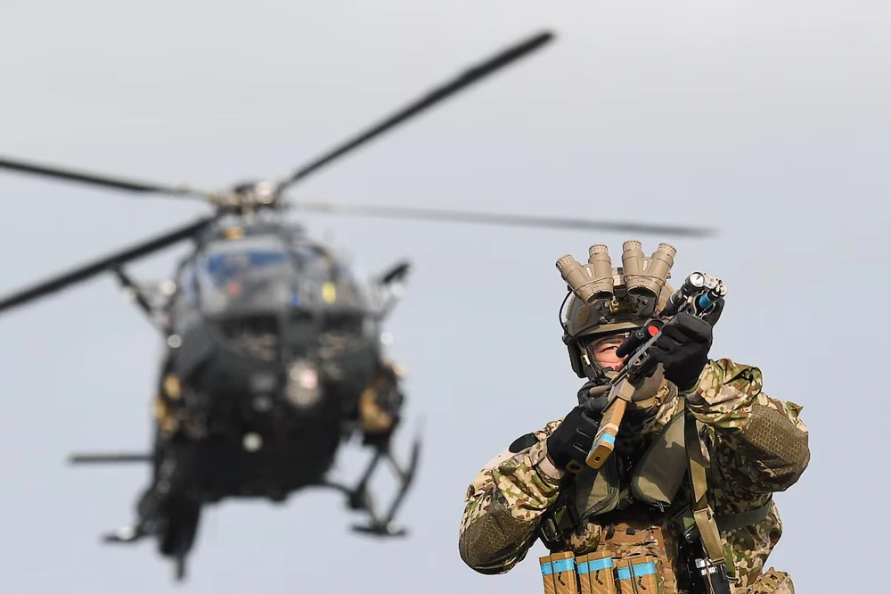 Binh lính Đức tại một địa điểm huấn luyện của lực lượng hải quân ở TP Eckernfoerde (Đức). Ảnh: REUTERS