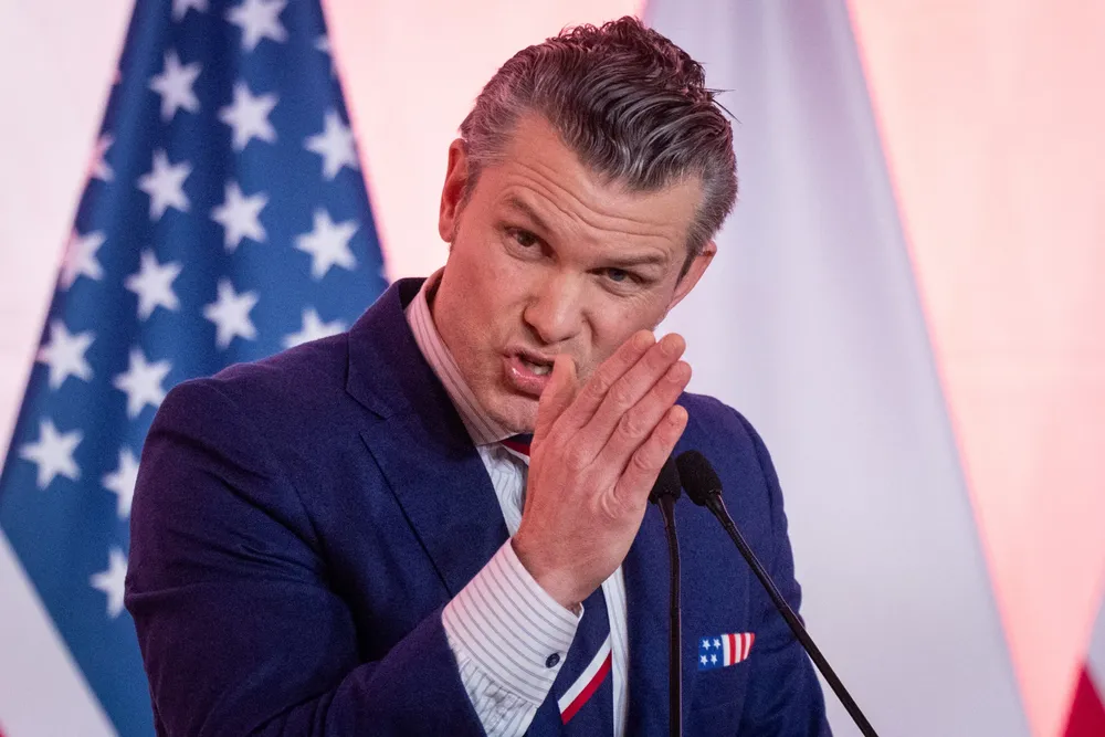 Bộ trưởng quốc phòng mỹ gửi quân đội mỹ ba lan ukraine.png