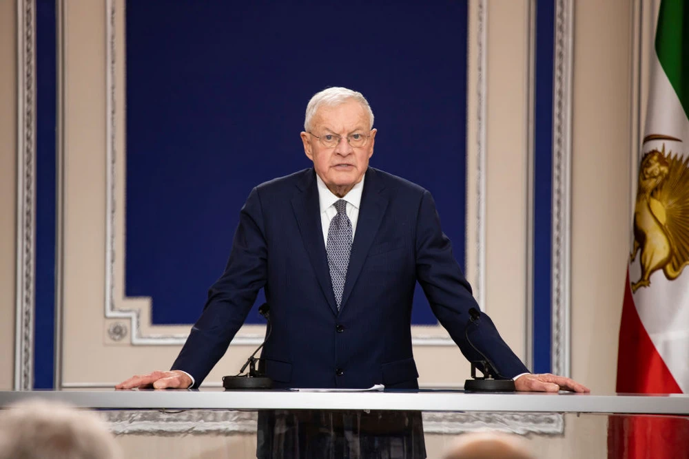 Nguy cơ bị Mỹ bỏ qua trong đàm phán về Ukraine: Châu Âu sẽ làm gì?