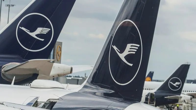 Máy bay của hãng bay Lufthansa. Ảnh: Andreas Arnold/dpa Sự cố máy bay của hãng bay Lufthansa.jpeg